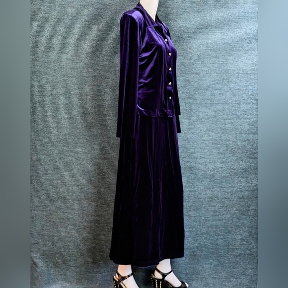 Vintage Karin Stevens Purple Velvet Maxi-Dress With Jacket - Picture 11 of 17